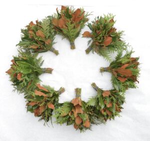 Emerald Lace Mini Bouquets (set of 8)