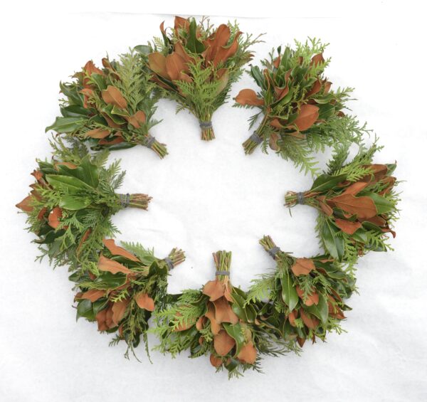 Emerald Lace Mini Bouquets (set of 8)